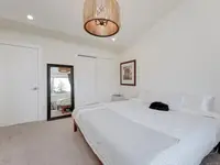 View 12
