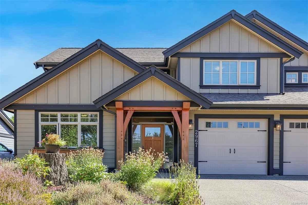 2967 Cascara Cres, Courtenay BC V9N 4B8