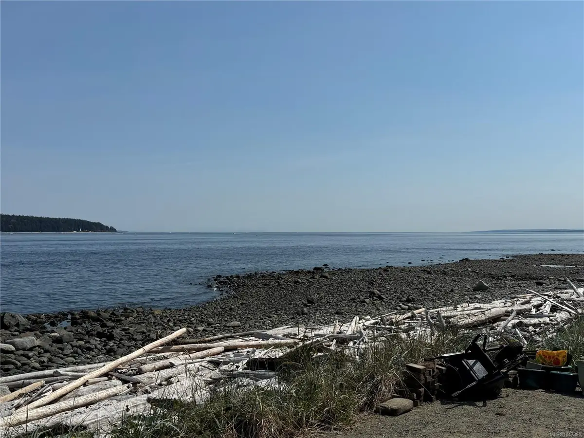 87 Island Hwy S #210, Campbell River BC V9W 1A2