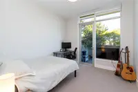 View 25