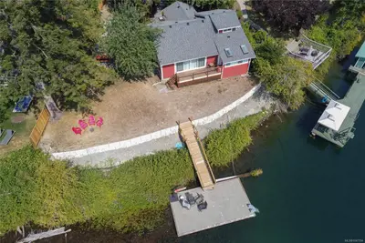 62 Gordon Rd, Lake Cowichan BC V0R 2G0