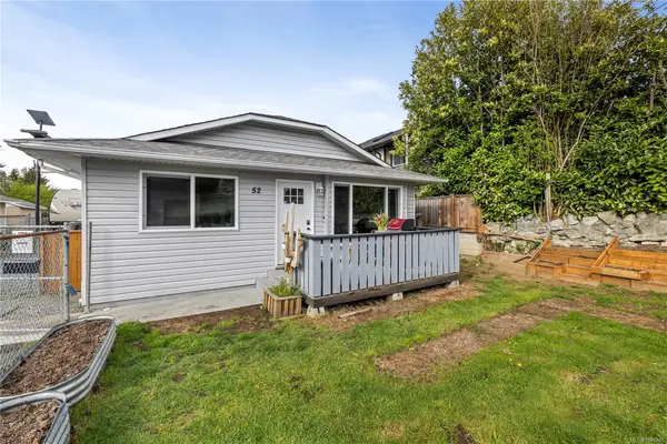 52 Athletic St, Nanaimo BC V9R 5N6 - 3 bed, 1 bath in Nanaimo