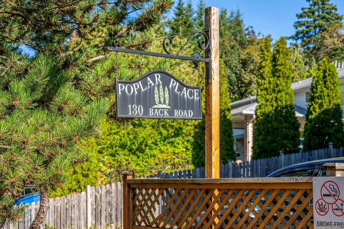 130 Back Rd #108, Courtenay BC V9N 8M7