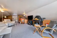 View 10