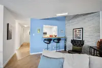 View 10