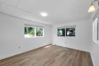 View 32