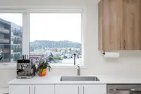 View 16