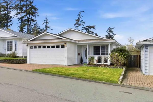23 Eagle Lane, View Royal BC V9A 7M2 - 2 bed, 2 bath property for sale in View Royal