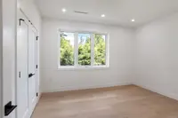 View 28