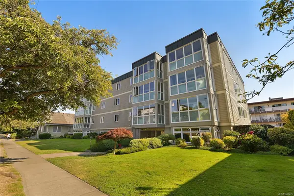 1035 Southgate St #101, Victoria BC V8V 2Z1 - 2 bed, 2 bath property for sale in Victoria