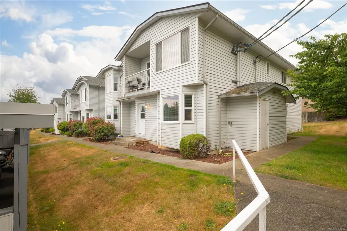 274 Harwell Rd #1, Nanaimo BC V9R 6V1