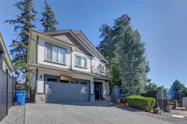 1966 Camas Rd, Nanaimo BC V9R 0G9 - 4 bed, 3.0 bath in Nanaimo