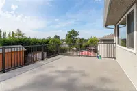 View 32