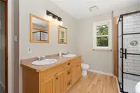 View 32