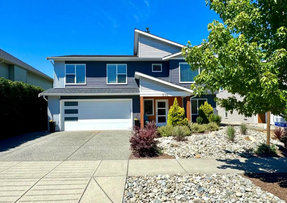 532 Lori Pl, Nanaimo BC V9R 0H8