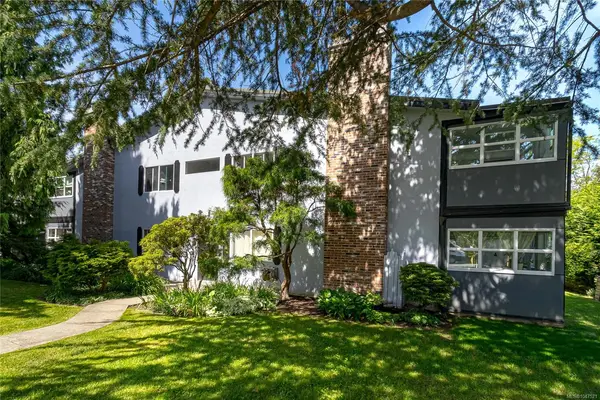 3244 Seaton St #102, Saanich BC V8Z 3V7 - 2 bed, 1 bath property for sale in Saanich