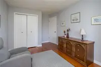 View 32