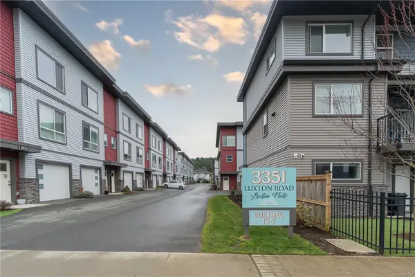 3351 Luxton Rd #402, Langford BC V9C 0P2 - 3 bed, 3.0 bath in Langford