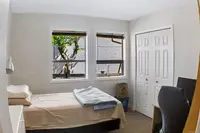 View 10