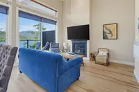 View 16