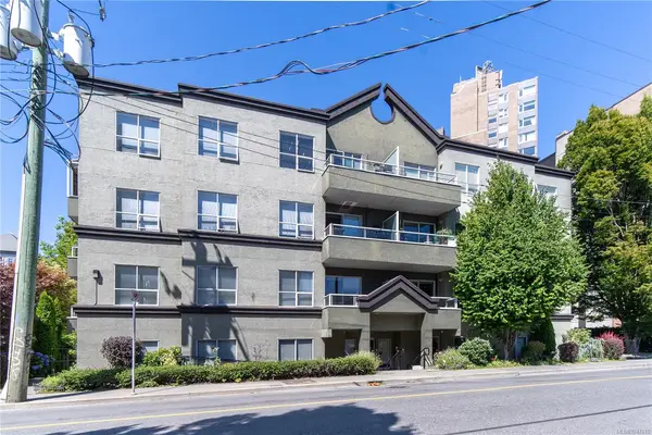 832 Fisgard St #304, Victoria BC V8W 1S1 - 2 bed, 2.0 bath in Victoria