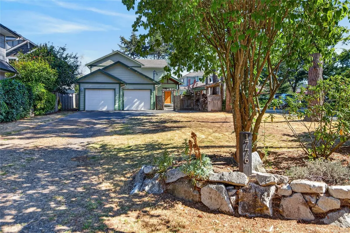 1776 Astra Rd, Comox BC V9M 4B6