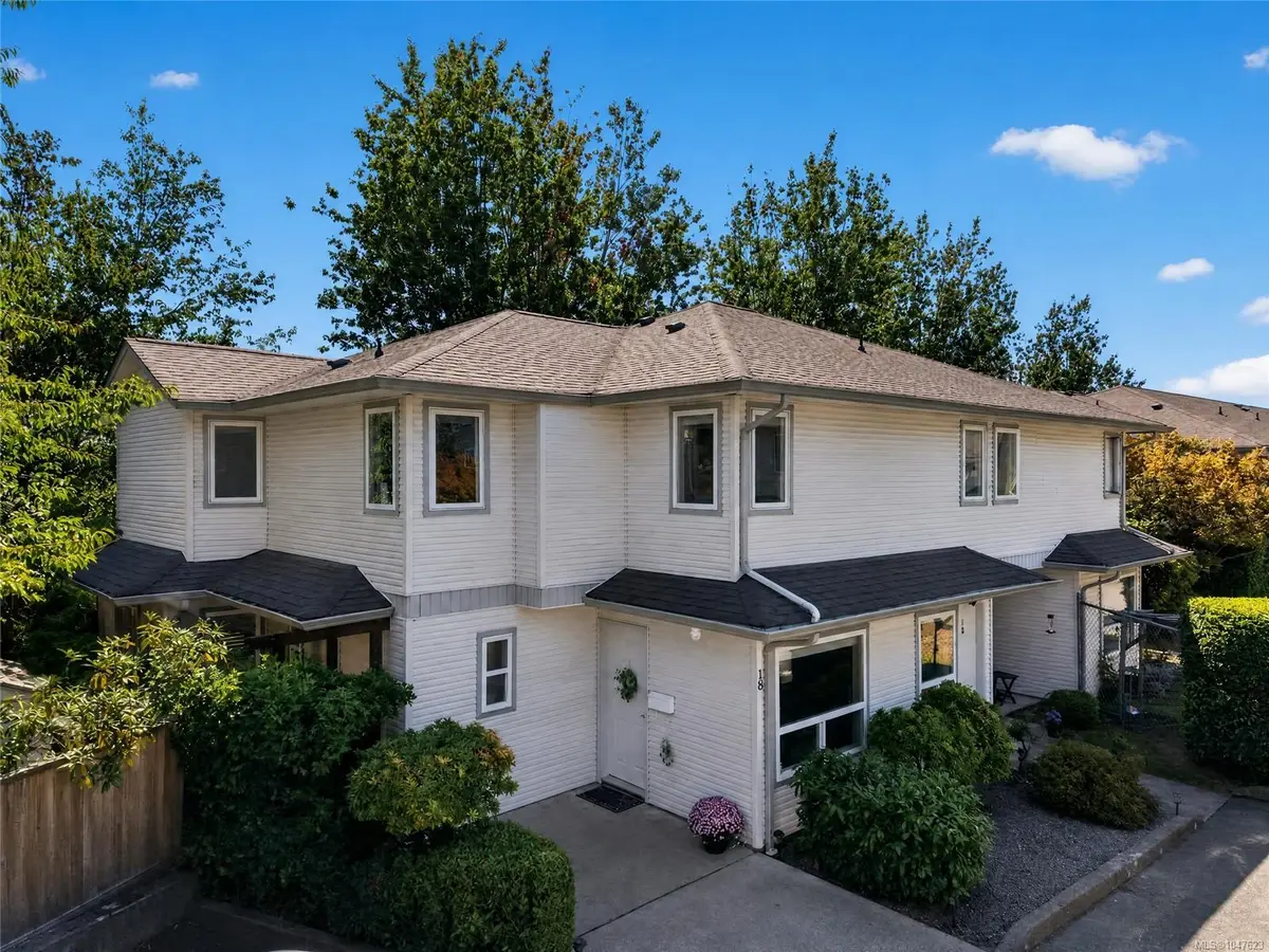 1180 Braidwood Rd #18, Courtenay BC V9N 3R9