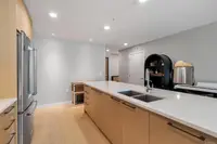 View 10