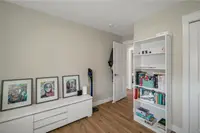 View 25