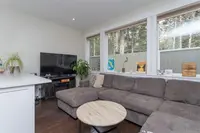 View 32