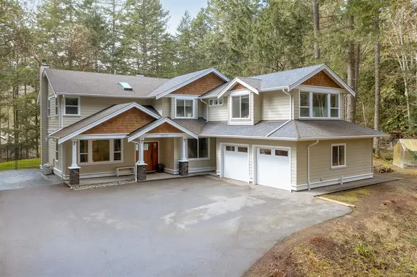 1622 Millstream Rd, Highlands BC V9B 6G4 - 5 bed, 4.0 bath in Highlands