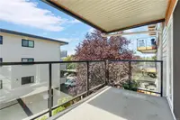 View 16