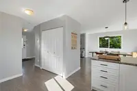 View 16