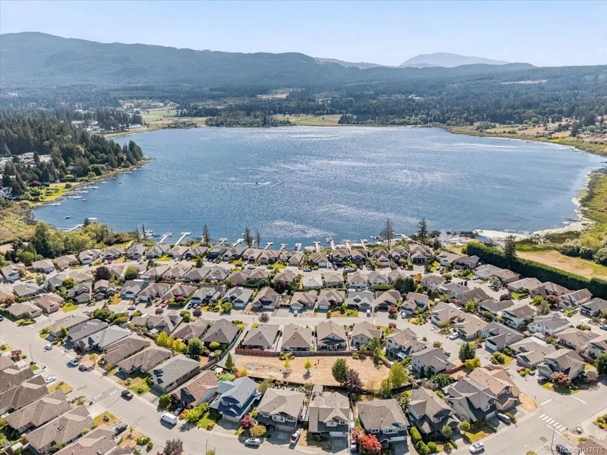 6191 Garside Rd, Nanaimo BC V9T 6H9