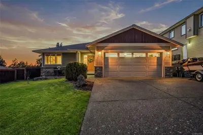 5161 Owlstone Pl, Nanaimo BC V9T 0B4