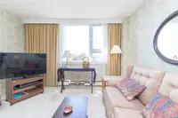 View 32