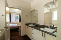 View 32