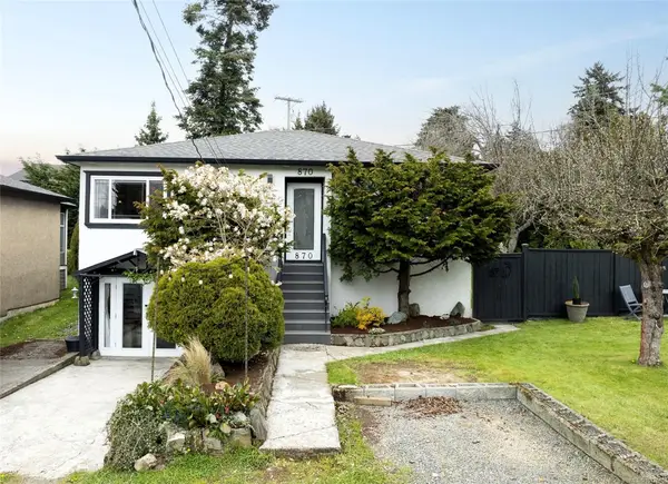 870 Pendene Pl, Saanich BC V8X 3A1 - 4 bed, 2 bath property for sale in Saanich