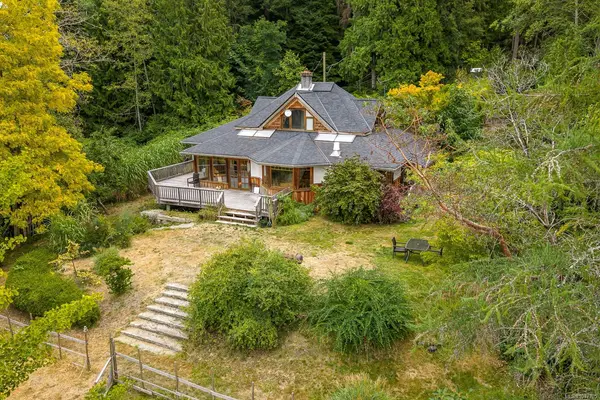 437 Chamadaska Way, Cortes Island BC V0P 1K0 - 2 bed, 3 bath property for sale in Cortes Island