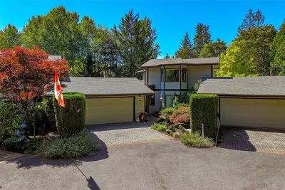 1255 Wain Rd #8, North Saanich BC V8L 4R4