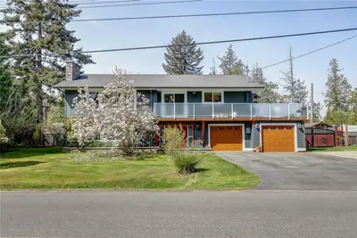 853 Glenhale Cres, Parksville BC V9P 1Z8