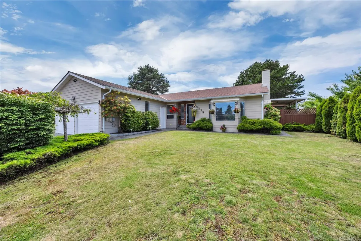 6279 Blueback Rd, Nanaimo BC V9V 1A9