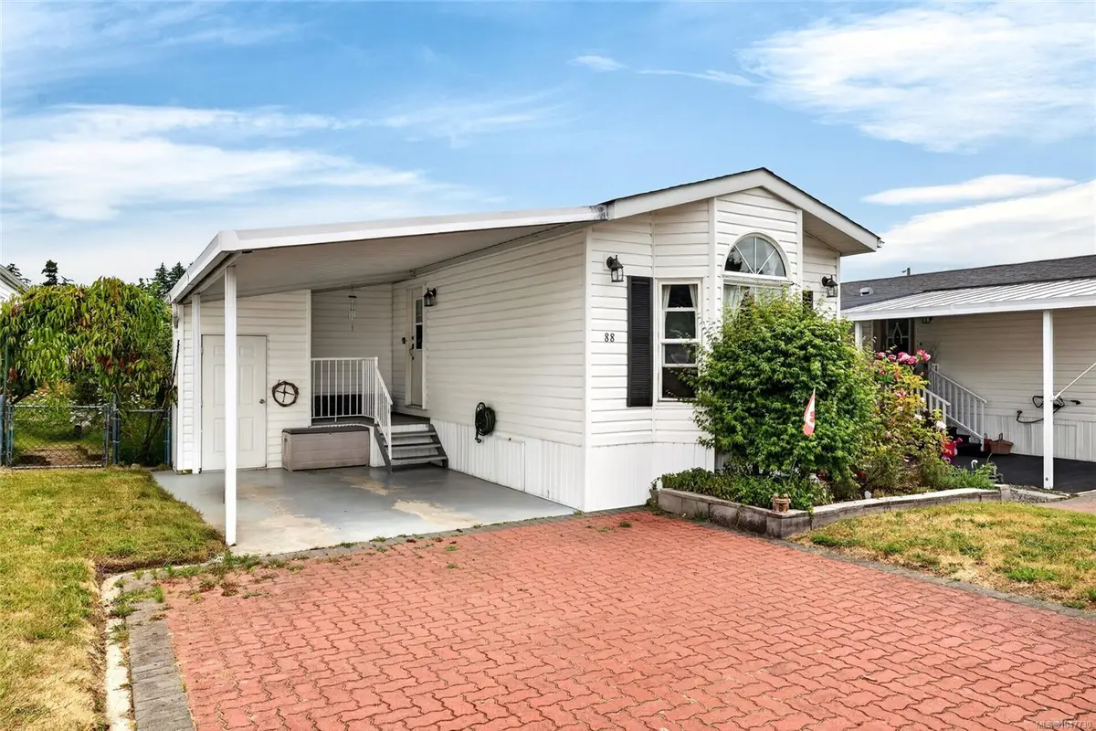7583 Central Saanich Rd #88, Central Saanich BC V8M 2B6