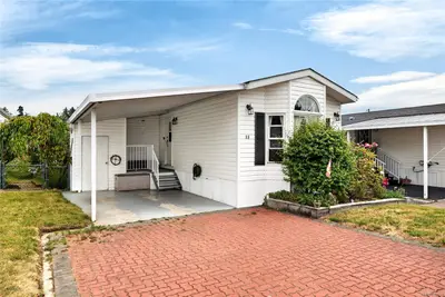 7583 Central Saanich Rd #88, Central Saanich BC V8M 2B6