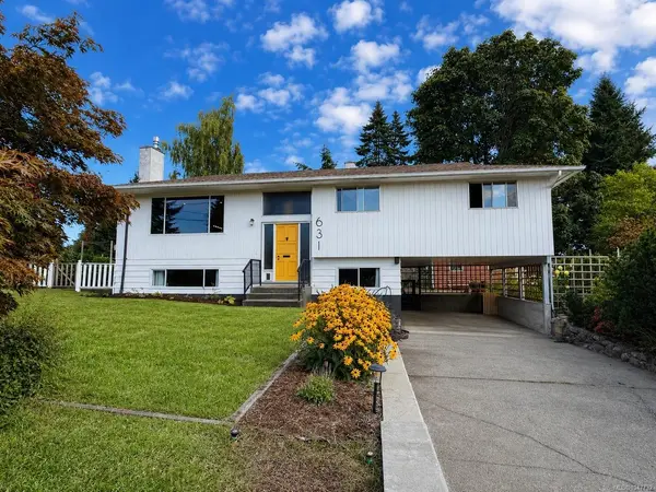 631 Warden Cds, Campbell River BC V9W 3Y4 - 4 bed, 3 bath property for sale in Campbell River