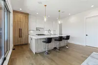 View 10