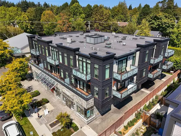 2580 Penrhyn St #301, Saanich BC V8N 1G3 - 2 bed, 2 bath property for sale in Saanich