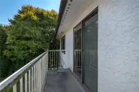 View 19
