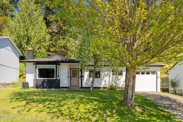3716 Howden Dr, Nanaimo BC V9T 3V9 - 3 bed, 2 bath property for sale in Nanaimo