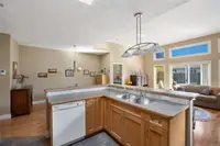 View 16